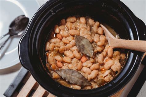 Crock Pot Great Northern Beans Recipe