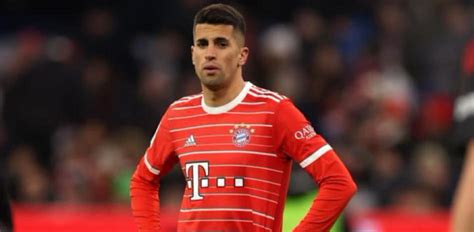 El Bayern Se Entromete En El Fichaje De Cancelo Por El Bar A