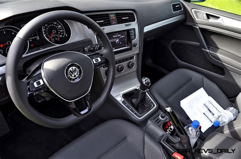 2015 VW Golf Sportwagen TDI SE 16