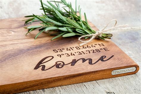 Personalisiertes Schneidebrett Home Koordinaten Hochzeit Etsy