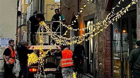 La Citt Si Prepara Al Natale Con Un Mercatino Inedito Dei Presepi E L