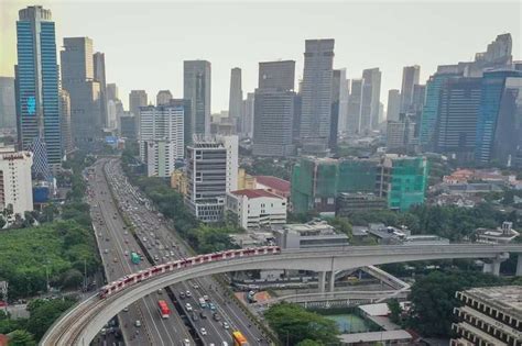 Bmkg Prakirakan Jakarta Cerah Berawan Pada Senin Pagi Koran Jakarta