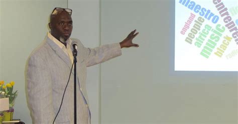 motivational speaker farley flex tells ebony toastmasters members