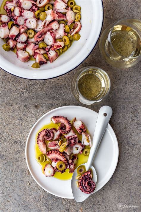 Estate. Insalata di polpo, olive e pinoli - Juls' Kitchen | Recipe | Octopus salad, Aesthetic ...