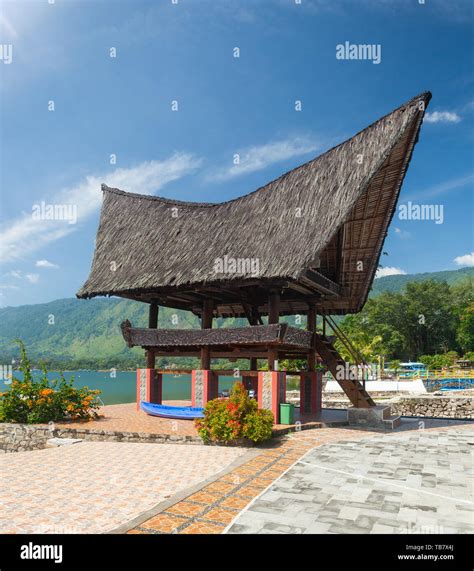 Toba Batak Sumatra House Architecture Hi Res Stock Photography And