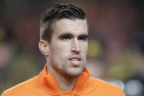 Netherlands midfielder Strootman to miss World Cup