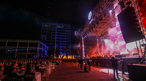 Conmemora Mijares 90 años de la UANL con un concierto sinfónico Vida