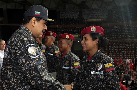 Escuadrón De élite De La Policía Infunde El Terror En Los Barrios De Venezuela