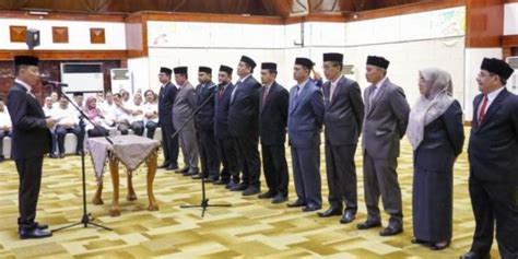 Pj Gubernur Aceh Lantik Pejabat Eselon Ii Ini Nama Namanya