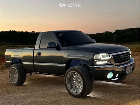 2006 Gmc Sierra 1500 With 22x12 51 Cali Offroad Summit And 30550r22 Nitto Nt420v And Leveling