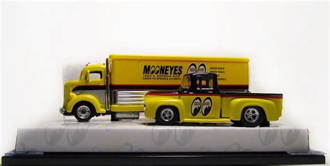 Hot Wheels Mooneyes Custom Ford Truck Coe