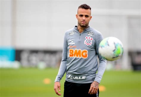 Corinthians Tenta Rescindir Luan Mas Jogador Exige Contrato