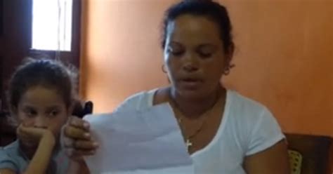 Madre Cubana Se Neg A Que La Desalojaran Con Sus Hijos Y Ahora Ir A