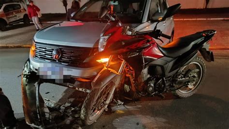 Motoboy fica ferido em grave acidente de trânsito em Canelinha Jornal