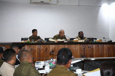 Nagaland Dgp Meets Police Officers On Election Preparedness