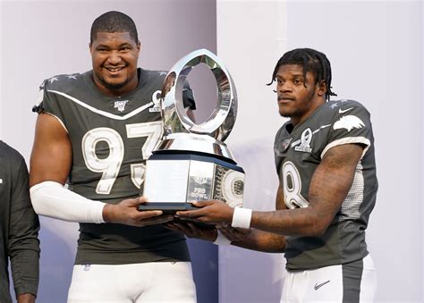 Jaguars Dl Calais Campbell Earns Defensive Mvp Honors In 2020 Pro Bowl