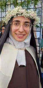 Vocação Carmelita Carmelo de Santa Teresa e Santa Myriam de Jesus