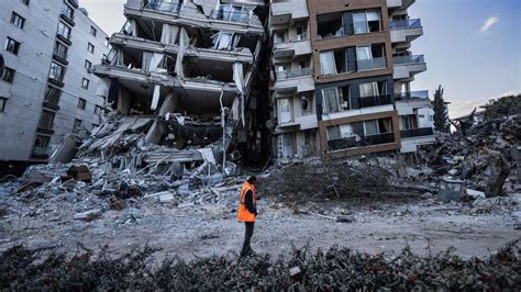 Tote und Verletzte nach neuem Erdbeben in der Türkei und Syrien