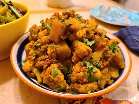 Aloo Gobi Recipe Punjabi Style