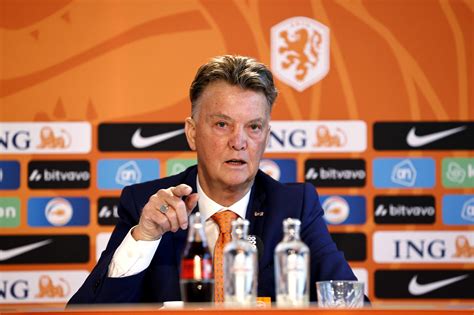 Louis Van Gaal Reveals He Saw His Players Naked While FaceTiming The 11