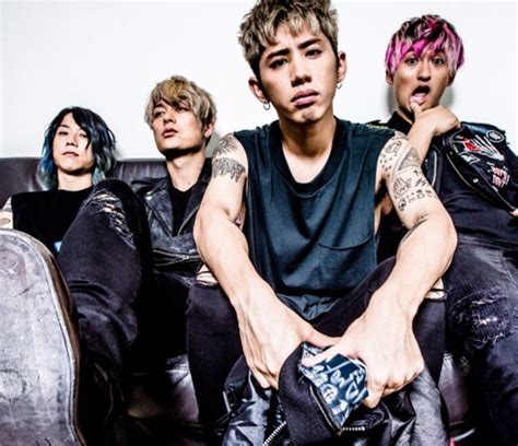 One Ok Rock Rilis Album Kesepuluh Rasa Album Pertama Luxury Disease