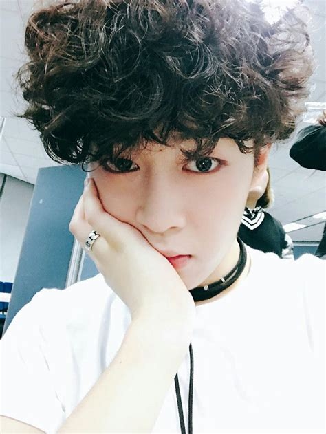 Pin de Valeria en Kang Chani | Oppas, Kpop, Caras