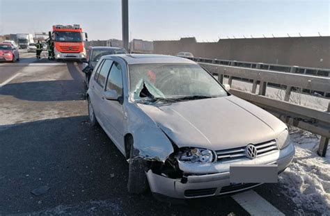 Mehrere Unfälle legen Verkehr nahezu lahm sechs Verletzte