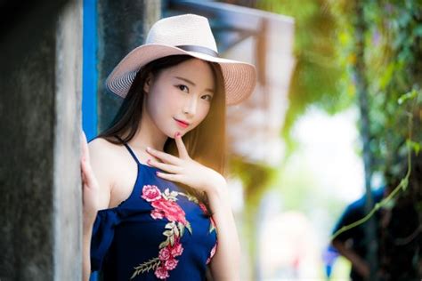 Wallpaper Model Asian Brunette Looking At Viewer Depth Of Field