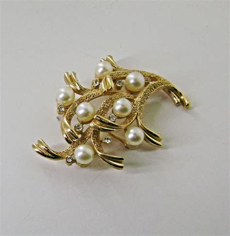 Trifari Pearl Brooch Under The Sea Collectors Weekly