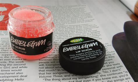 Vintage Allure Lush Bubblegum Lip Scrub Review