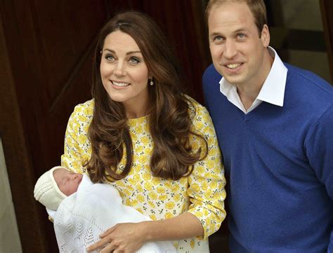 Prince William And Kate Head To Country Home With Princess Charlotte