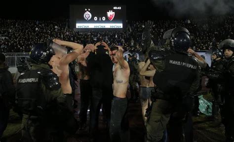 Sangue Al Derby Di Belgrado Ultr Partizan Si La Gazzetta Dello Sport