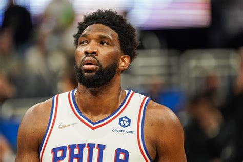 Joel Embiid Lo Stipendio Del Nuovo Mvp Del Basket Nba Sportmagazine