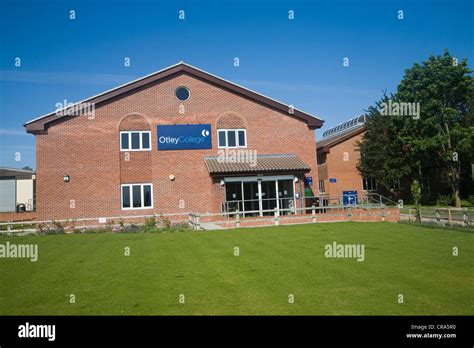 Otley hi-res stock photography and images - Alamy