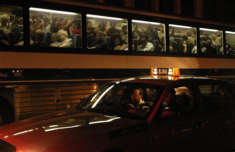 Photos of the 2003 Blackout: When the Northeast Went Dark | HISTORY