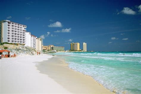 Traveling to Cancun, Mexico