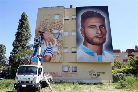 Lazio Ciro Immobile Un Opera D Arte Spunta Il Murales A Ponte Di Nona