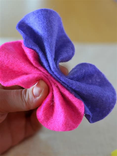 Easy No Sew Felt Butterfly Craft