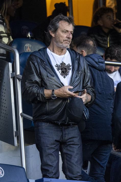 Photo Jean Luc Reichmann Dans Les Tribunes Lors Du Match De Ligue