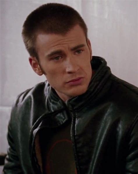 Épinglé par Charlie Salem sur People Chris evans Evans