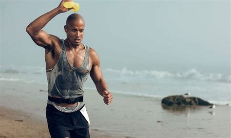 La Impactante Transformación De David Goggins El Exterminador De Cucarachas Que Pesaba 135