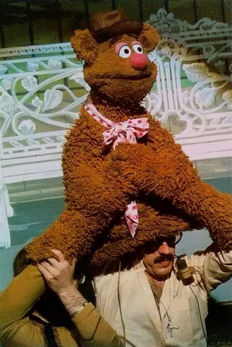 Behind the scenes Muppet photos | Muppets, The muppet show, Jim henson