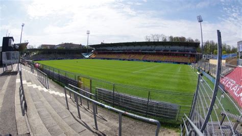 Ursapharm Arena An Der Kaiserlinde Stadion In Spiesen Elversberg