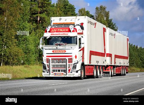 Beautifully Customized Red White Volvo Fh Freight Transport Truck Of