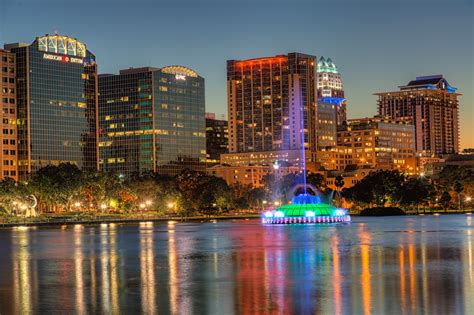 Lake Eola Fountain and Buildings | Lake Eola Fountain and Bu… | Flickr