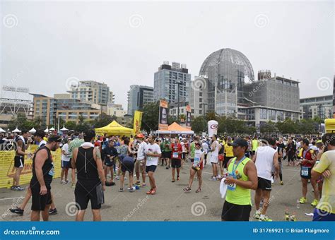 san diego rock  roll marathon editorial photo image  america