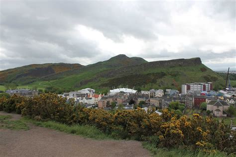 - fleur du poirier -: Holyrood Park. Edinburgh.