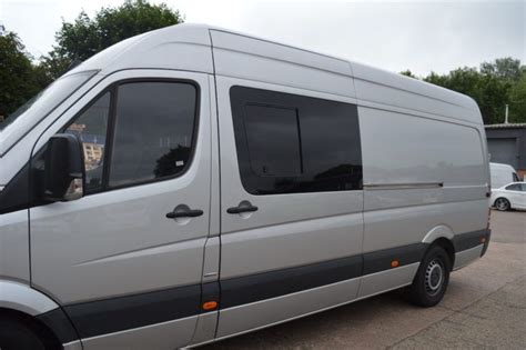 Volkswagen Crafter Mwblwbxlwb Pair Of Privacy Tinted Opening Windows With Free Fitting Kit