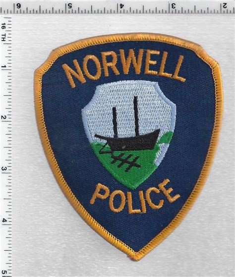 Norwell Police Massachusetts 2nd Issue Shoulder Patch Ebay