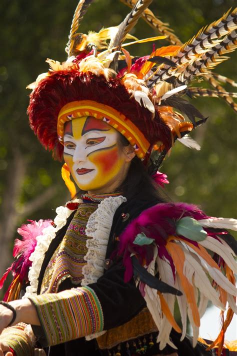 Colorful Entertainer Tempe Arts Festival Art Festival Fun Events Fun